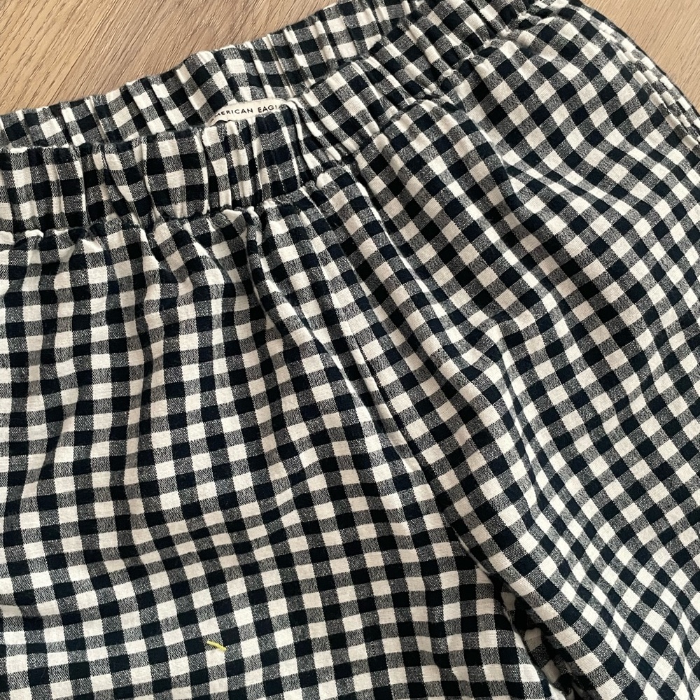 American Eagle Crop Gingham Pants